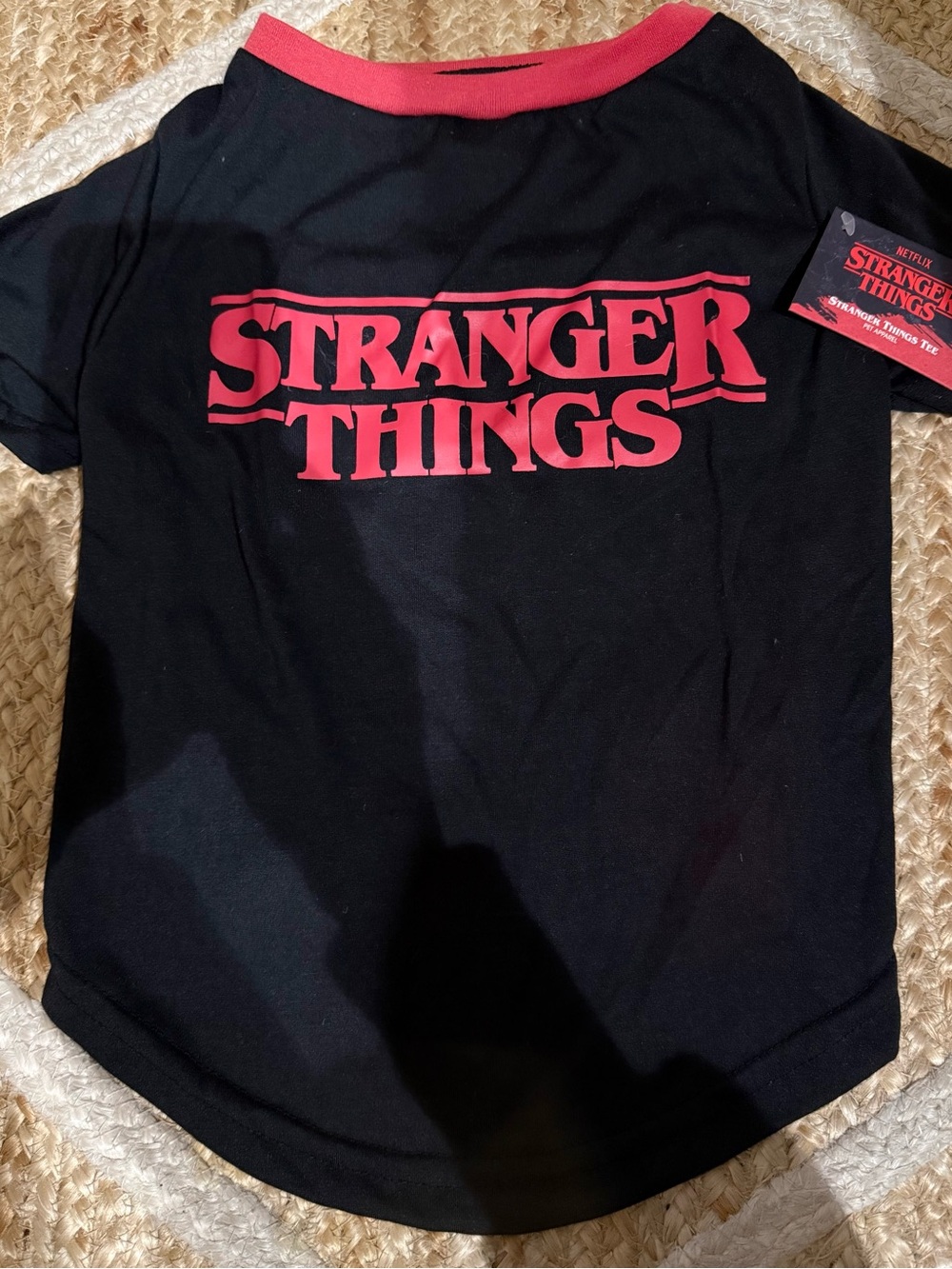 Stranger Things Dog Pet Black Red T-Shirt Size Large NWT